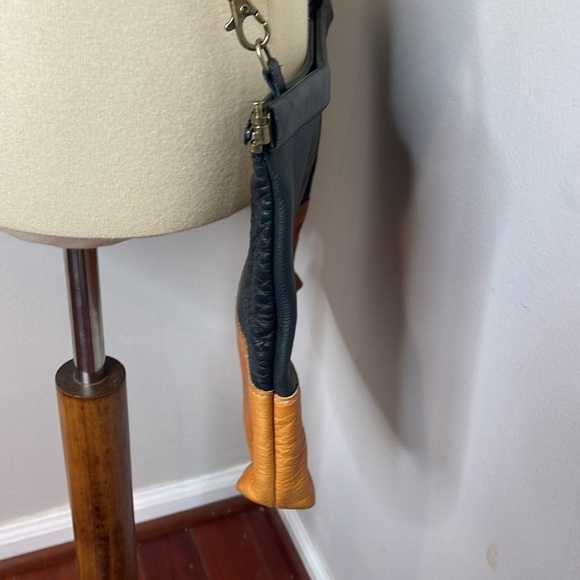 AWL‎ Snap Crossbody Clutch in Black Brown Color Block Leather - Picture 5 of 9